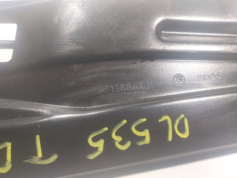 Recambio de elevalunas trasero derecho para bmw serie 7 (e65/e66) 730ld referencia OEM IAM  7138864E 