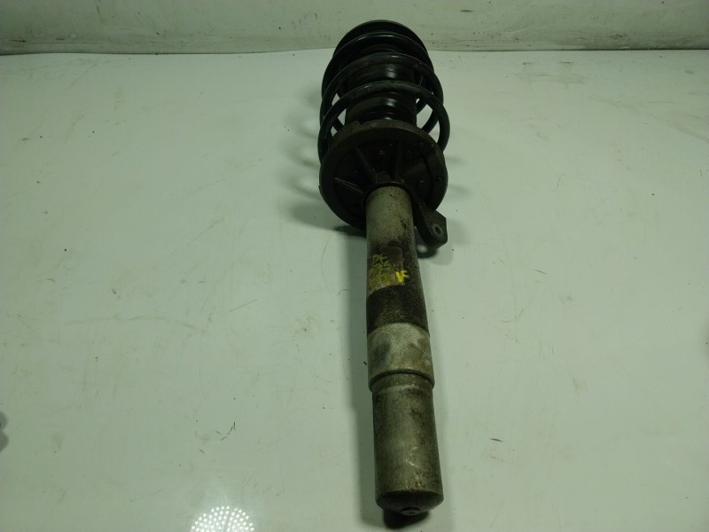 Recambio de amortiguador delantero izquierdo para bmw serie 7 (e65/e66) 730ld referencia OEM IAM  824904556847 