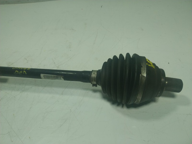 Recambio de transmision derecha para audi a3 sedán (8vm) 1.4 16v tfsi act referencia OEM IAM  5Q0407272DB 