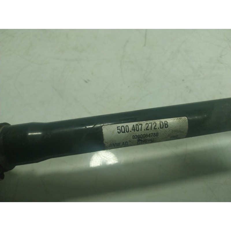 Recambio de transmision derecha para audi a3 sedán (8vm) 1.4 16v tfsi act referencia OEM IAM  5Q0407272DB 