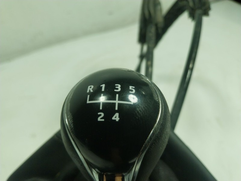 Recambio de palanca cambio para seat leon (5f1) 1.6 tdi referencia OEM IAM  5Q0711049 