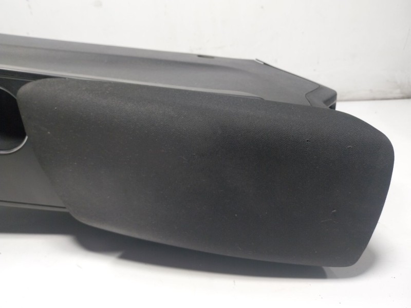 Recambio de apoyabrazos central para renault megane iv berlina 5p 1.5 dci diesel fap energy referencia OEM IAM  969109180R395 