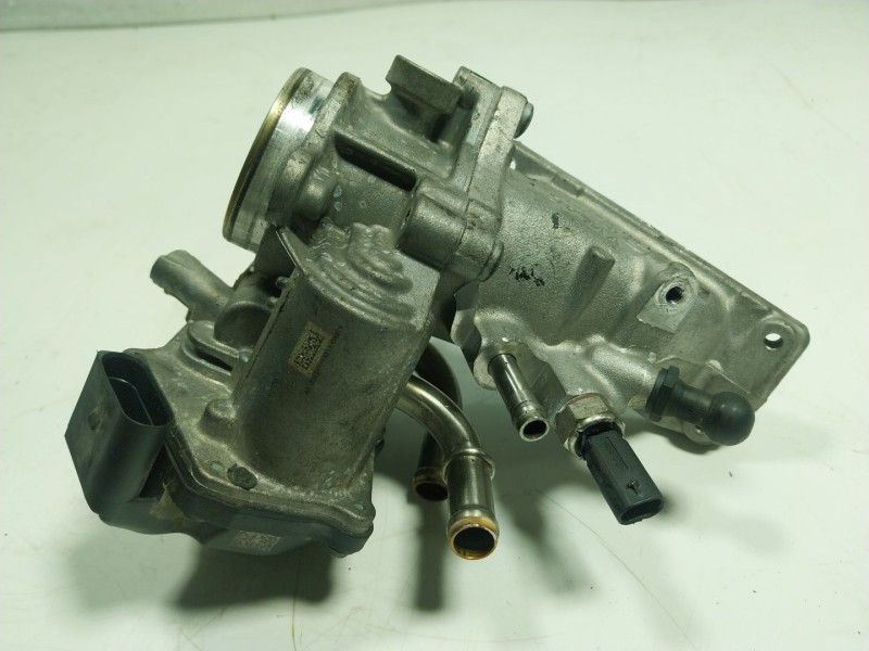 Recambio de caja mariposa para volkswagen golf vii lim. 1.6 tdi dpf referencia OEM IAM  O4L128063 