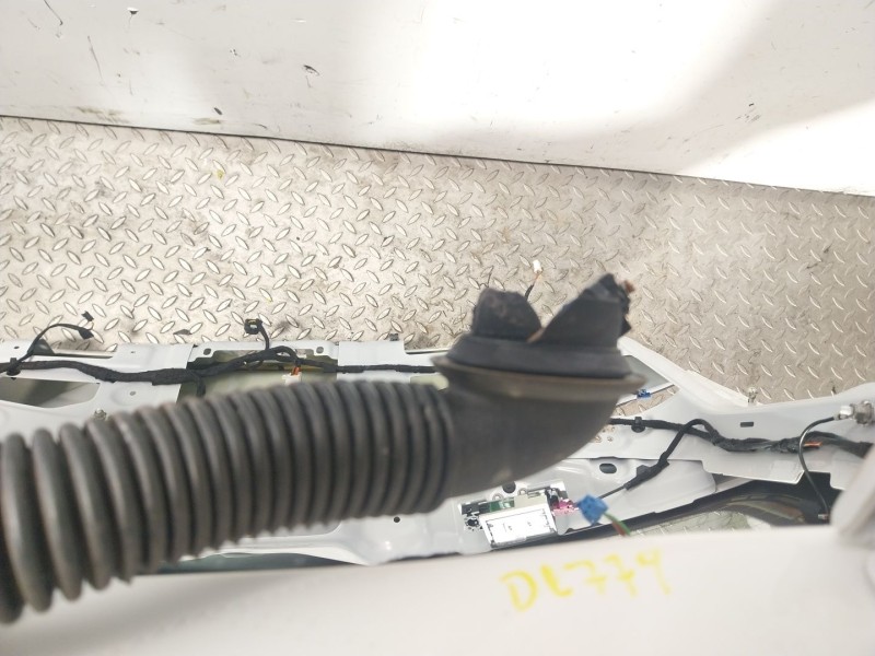 Recambio de porton trasero para mercedes-benz clase gla (w156) 1.6 cat referencia OEM IAM   