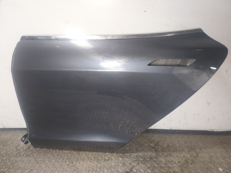Recambio de puerta trasera izquierda para tesla model s p referencia OEM IAM   