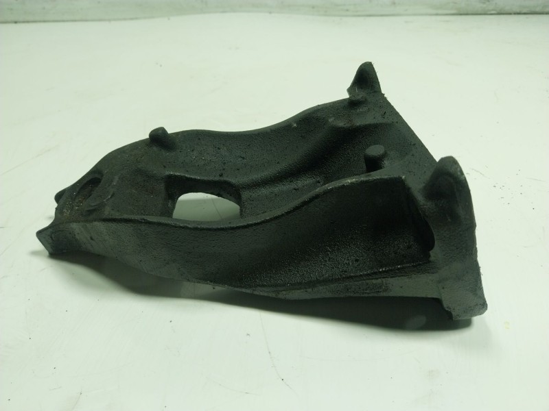 Recambio de soporte motor derecho para bmw serie 7 (e65/e66) 730ld referencia OEM IAM  676926002 