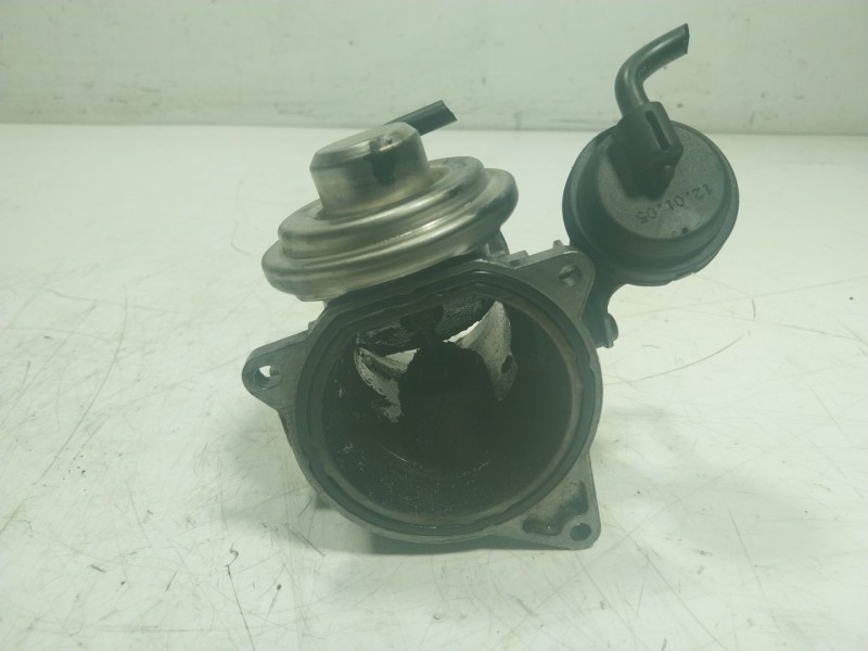 Recambio de valvula egr para volkswagen touareg (7la) tdi r5 referencia OEM IAM  070128073 