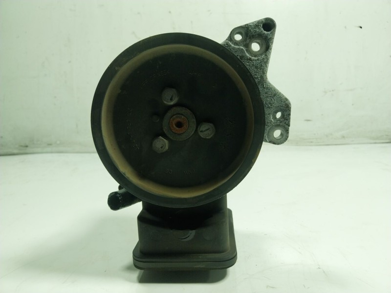 Recambio de bomba direccion para bmw serie 7 (e65/e66) 730ld referencia OEM IAM  6759212O3 