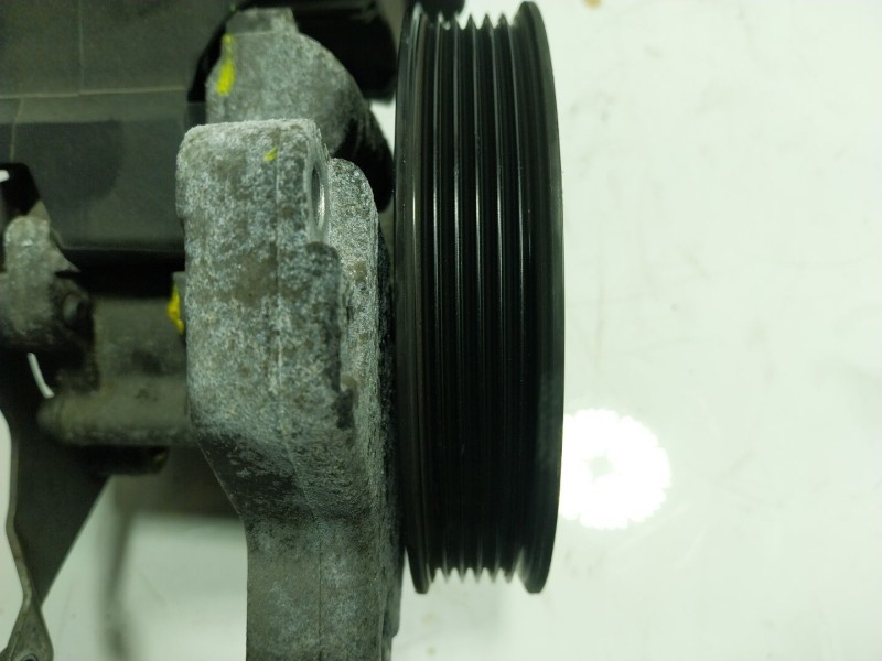 Recambio de bomba direccion para bmw serie 7 (e65/e66) 730ld referencia OEM IAM  6759212O3 