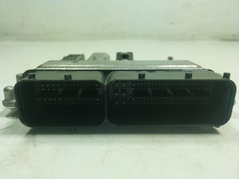 Recambio de centralita motor uce para seat leon (5f1) 1.6 tdi referencia OEM IAM  04L907445 