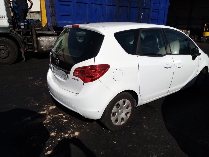opel meriva b del año 2012