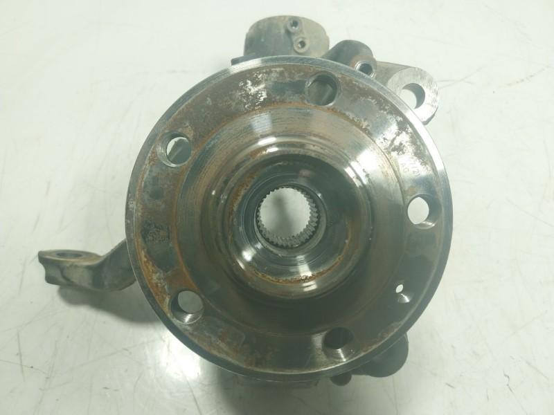 Recambio de mangueta delantera derecha para volkswagen t-roc 1.5 16v tsi act referencia OEM IAM 5Q0407256S  