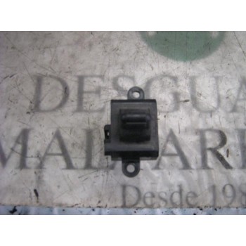 MANDO ELEVALUNAS TRASERO DERECHO 