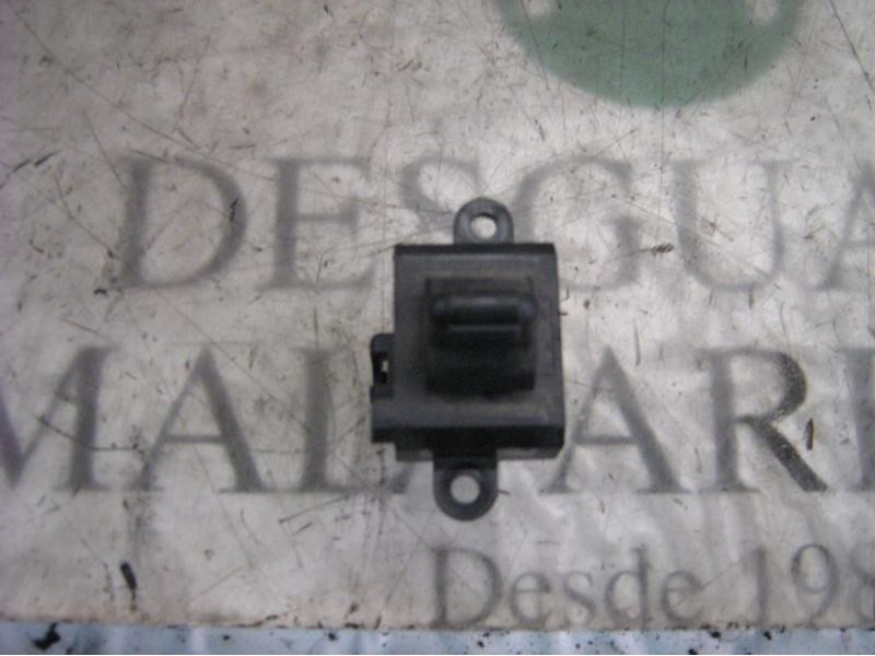 Recambio de mando elevalunas trasero derecho para chrysler neon (pl) 2.0 se referencia OEM IAM   