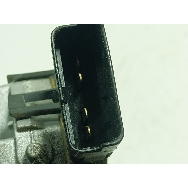 Recambio de motor limpia delantero para peugeot 208 1.6 blue-hdi fap referencia OEM IAM  0390241540 