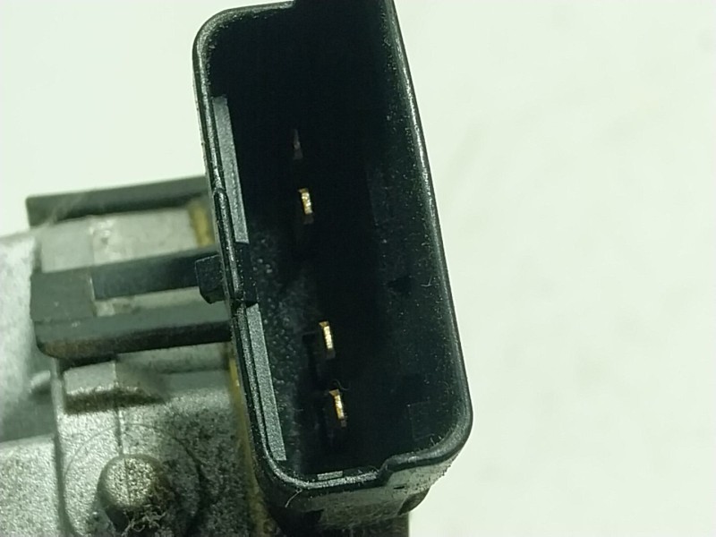 Recambio de motor limpia delantero para peugeot 208 1.6 blue-hdi fap referencia OEM IAM  0390241540 