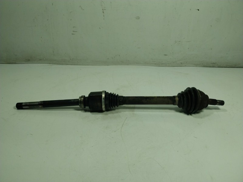 Recambio de transmision derecha para peugeot 208 1.6 blue-hdi fap referencia OEM IAM   