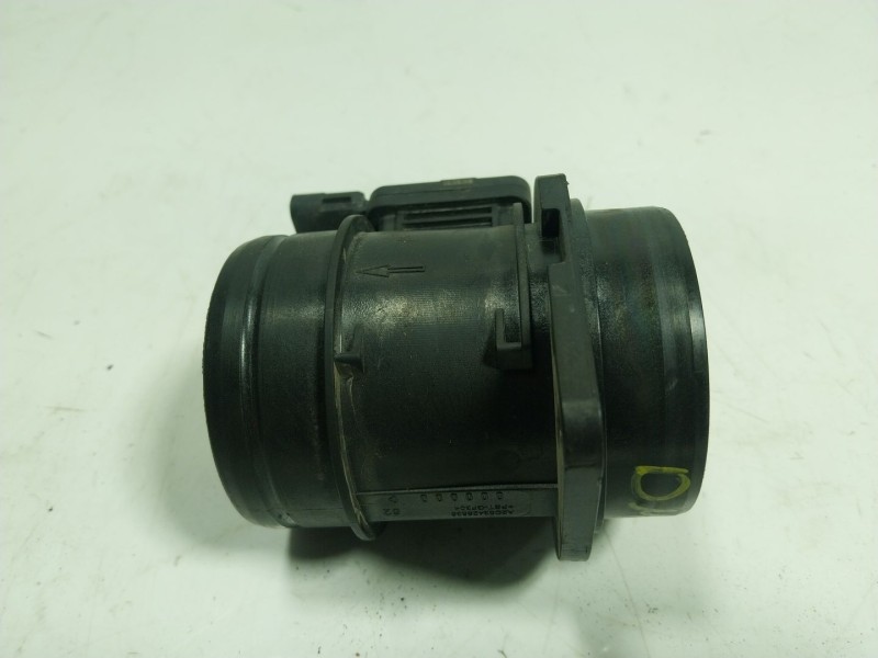 Recambio de caudalimetro para volkswagen golf vii lim. 1.6 tdi dpf referencia OEM IAM  04L906461 