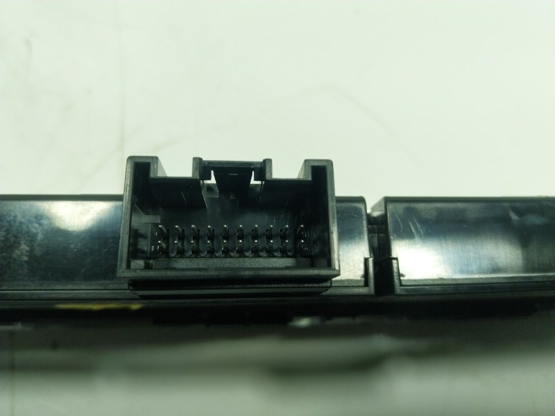 Recambio de warning para audi a3 sedán (8vm) 1.4 16v tfsi act referencia OEM IAM   