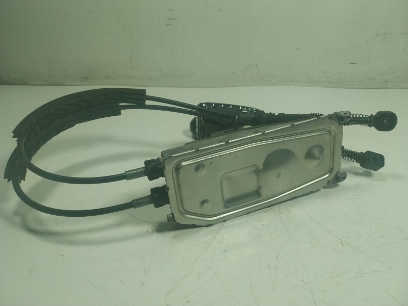 Recambio de palanca cambio para seat ibiza (6p1) 1.2 tsi referencia OEM IAM  6Q0711061E 