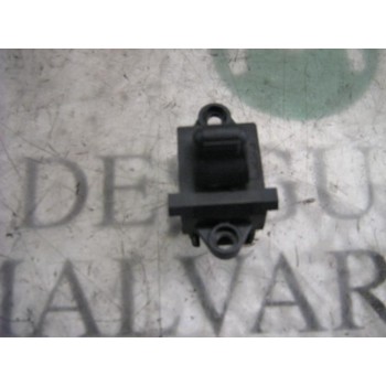 MANDO ELEVALUNAS TRASERO IZQUIERDO 