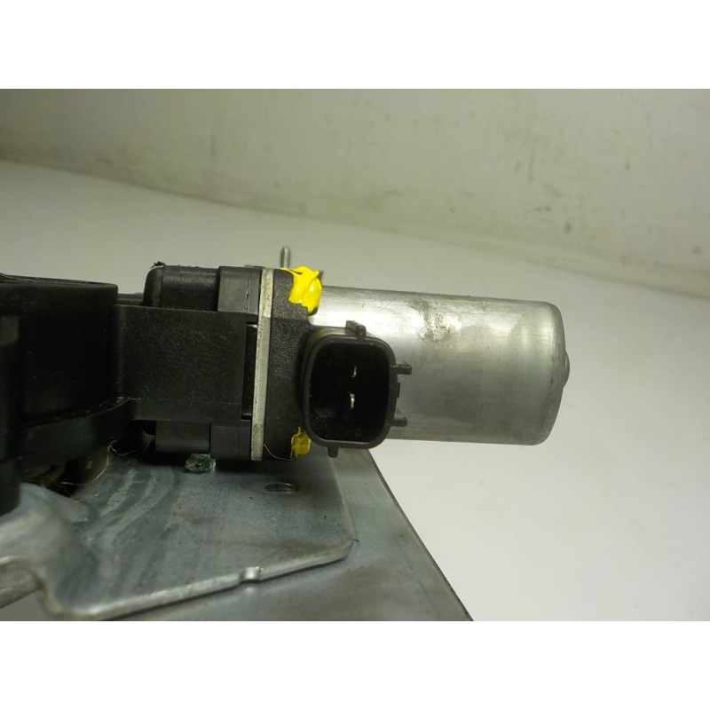 Recambio de elevalunas delantero derecho para dacia duster 1.5 dci diesel fap cat referencia OEM IAM 807206838R 128001471B 