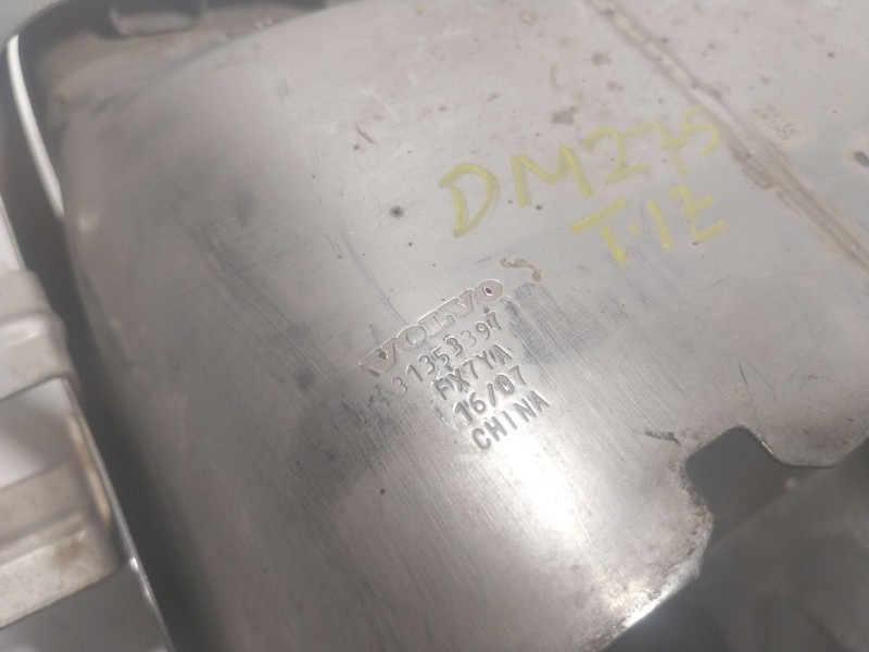 Recambio de cola de escape para volvo xc90 excellence plug-in hybrid awd referencia OEM IAM  31353397 