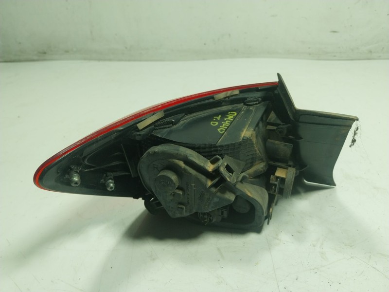 Recambio de piloto trasero derecho para seat leon (5f1) 1.6 tdi referencia OEM IAM  5F0945096 