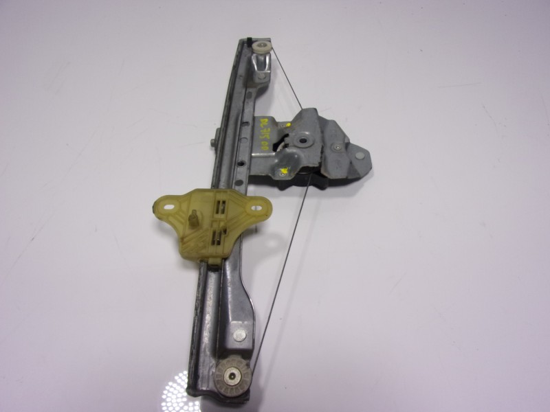 Recambio de elevalunas delantero derecho para renault twingo iii 1.0 sce referencia OEM IAM  128001471B 