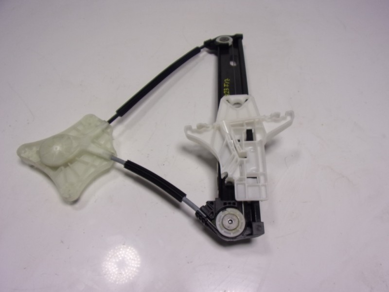 Recambio de elevalunas trasero izquierdo para volkswagen taigo 1.0 tsi referencia OEM IAM 2G6839461C  