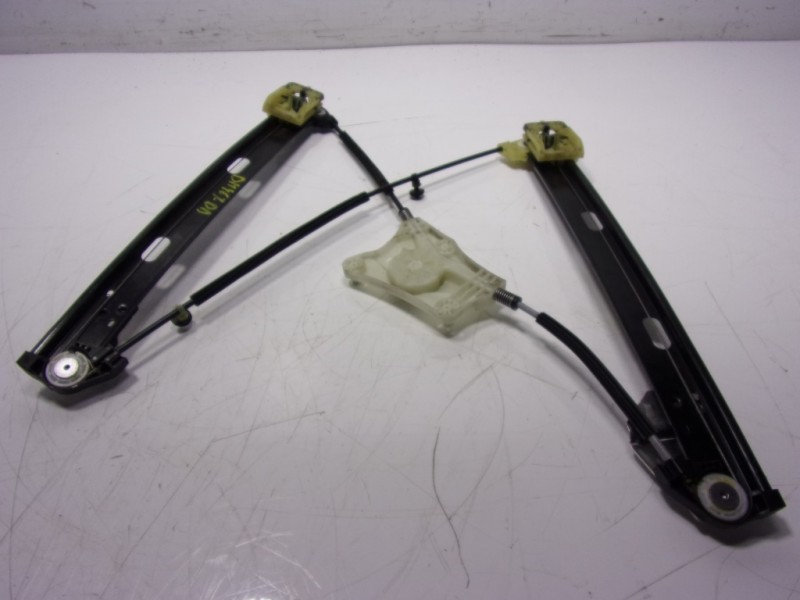 Recambio de elevalunas delantero derecho para seat ibiza (kj1) 1.0 tsi referencia OEM IAM 6F0837462C 6F0837462A 