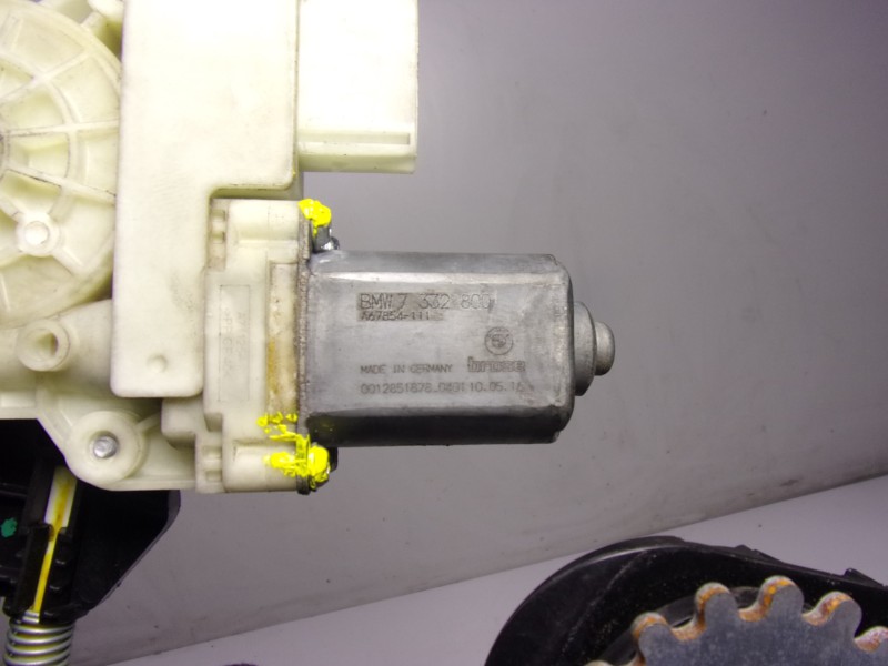 Recambio de elevalunas delantero derecho para mini mini (f56) 1.5 12v turbodiesel referencia OEM IAM 51337296444 7296442 67625A3