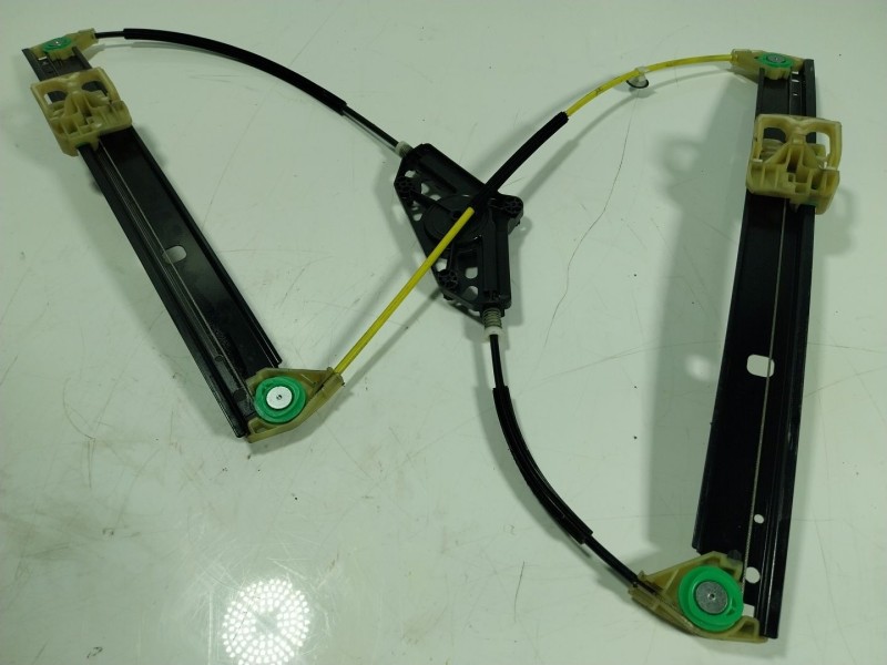 Recambio de elevalunas delantero derecho para skoda octavia lim. (5e3) 2.0 tdi referencia OEM IAM 5E0837462B  