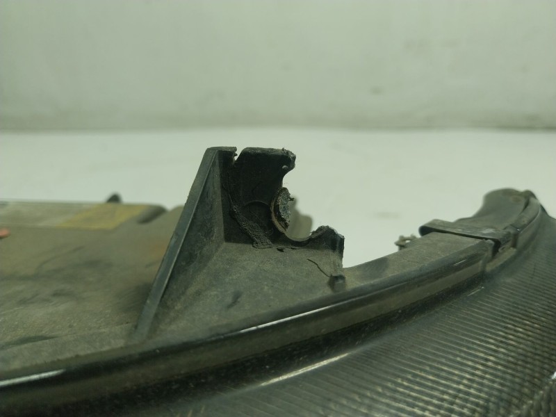 Recambio de faro izquierdo para land rover range rover (lm) td6 hse referencia OEM IAM LR024401 1LL23803501 LR050472