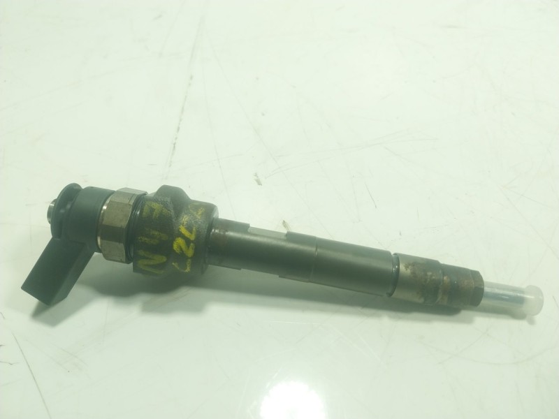 Recambio de inyector para mini countryman (r60) 2.0 turbodiesel cat referencia OEM IAM  779844606 