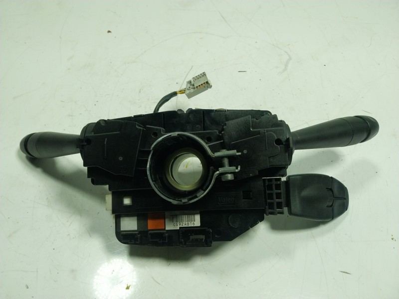 Recambio de mando luces para peugeot 208 1.6 blue-hdi fap referencia OEM IAM  98081771 
