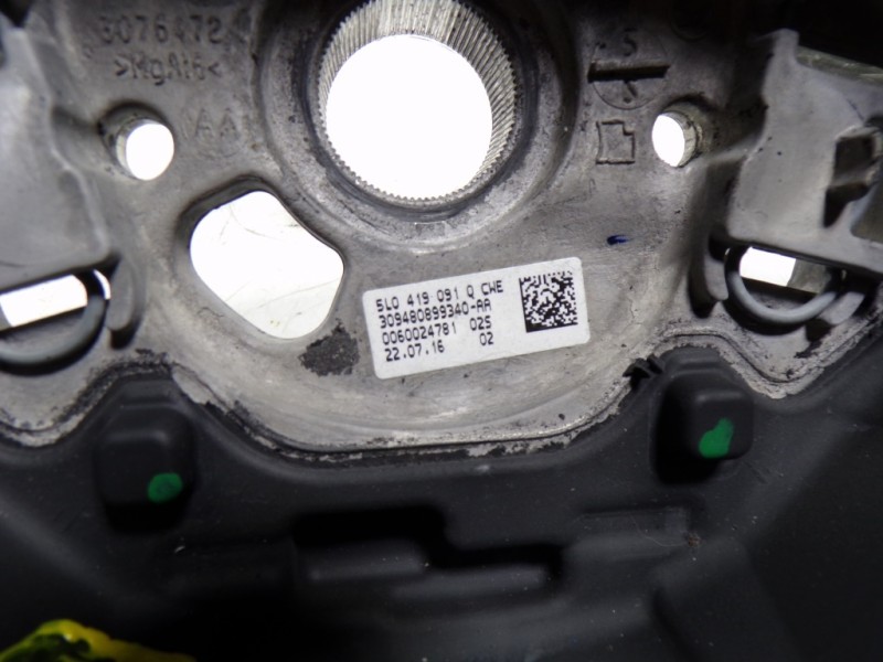 Recambio de volante para skoda yeti 1.2 tsi referencia OEM IAM 5L0419091QCWE 5L0419091Q 