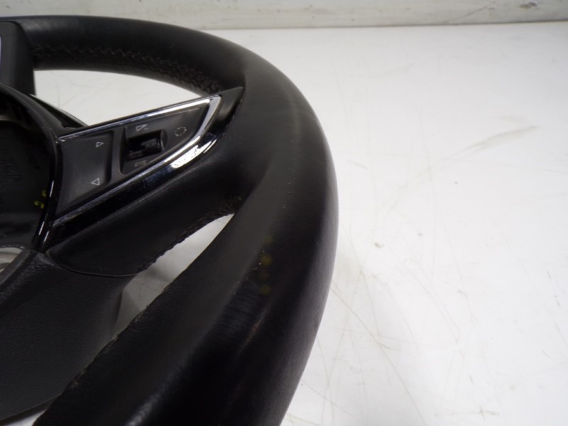 Recambio de volante para skoda yeti 1.2 tsi referencia OEM IAM 5L0419091QCWE 5L0419091Q 