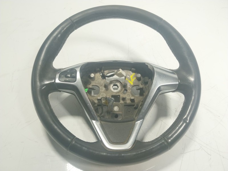 Recambio de volante para ford transit courier 1.5 tdci cat referencia OEM IAM 2035204 ET763600BF 