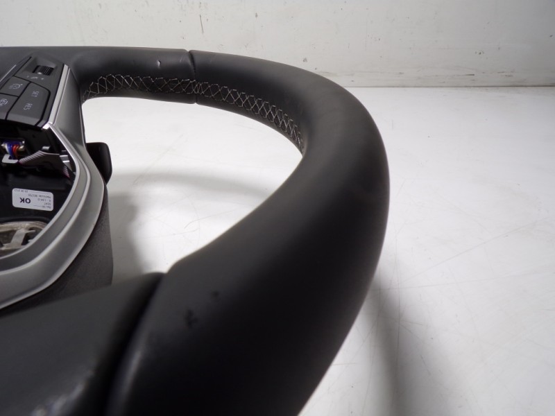 Recambio de volante para seat leon sportstourer (kl8) style referencia OEM IAM 5FA419091FFWVV 5FA419091FF 