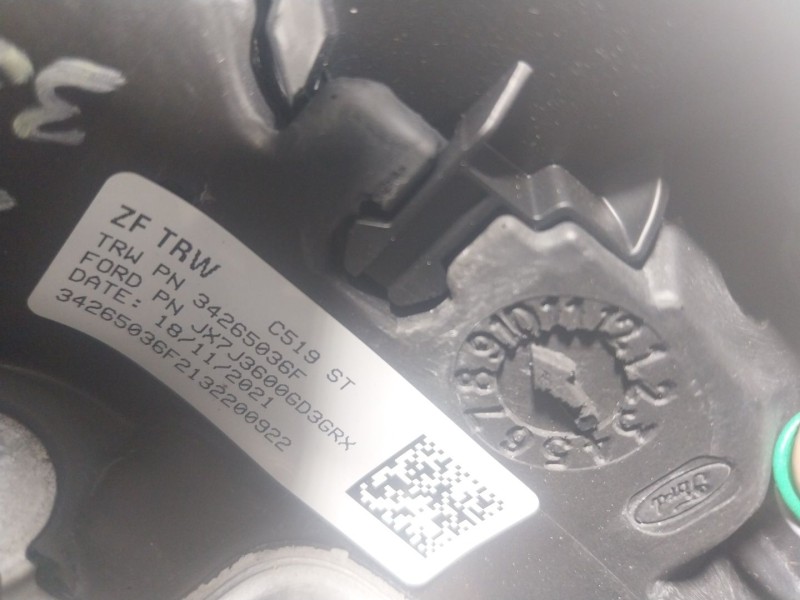 Recambio de volante para ford focus 1.0 ecoboost cat referencia OEM IAM 2542753 34261491B 