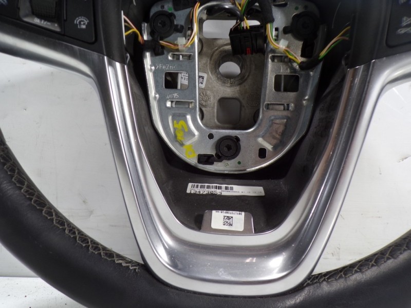 Recambio de volante para opel mokka 1.6 cdti dpf referencia OEM IAM   