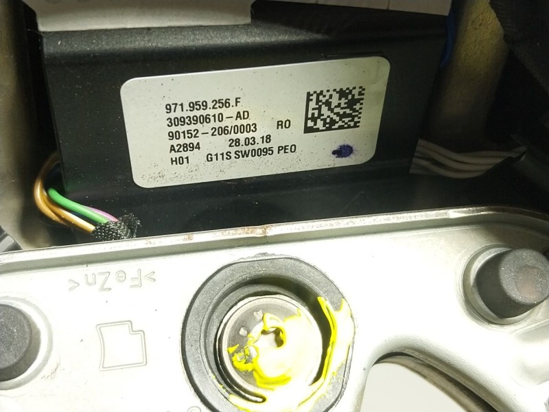 Recambio de volante para porsche panamera 2.9 v6 turbo cat referencia OEM IAM 971419091CMA34 971959256 