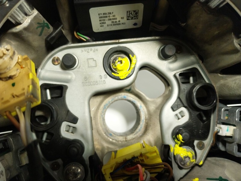 Recambio de volante para porsche panamera 2.9 v6 turbo cat referencia OEM IAM 971419091CMA34 971959256 