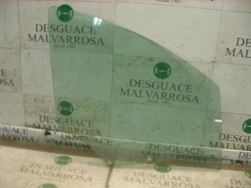 Recambio de cristal puerta delantero derecho para peugeot 307 (s1) xs referencia OEM IAM   