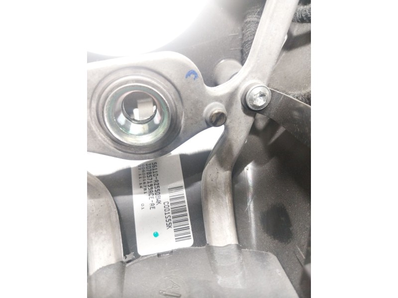 Recambio de volante para kia cee´d 1.6 gdi cat referencia OEM IAM 56111A2050 56110A2550BWK 