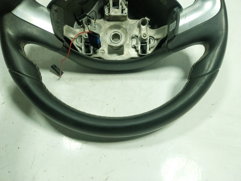 Recambio de volante para citroën ds3 1.2 12v e-thp referencia OEM IAM  9817600ZD 