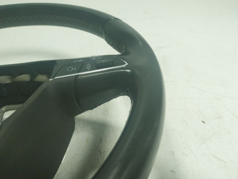 Recambio de volante para seat leon (5f1) 1.2 tsi referencia OEM IAM  5F0419091L 