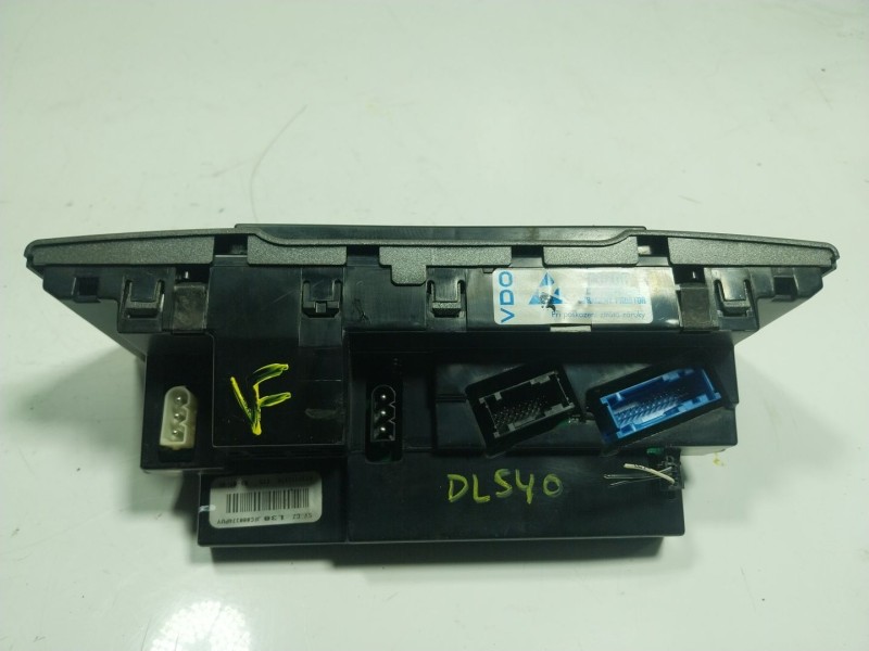 Recambio de mando climatizador para land rover range rover (lm) td6 hse referencia OEM IAM JFC000373PUY 8133313374 