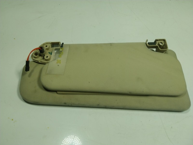 Recambio de parasol izquierdo para land rover range rover (lm) td6 hse referencia OEM IAM EDQ000235VAE  